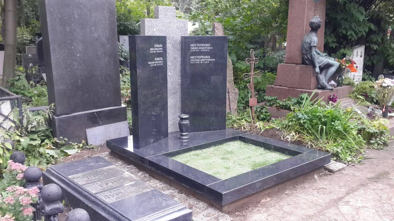 Работа Мастера Гранита: мемориальный комплекс — пример 1